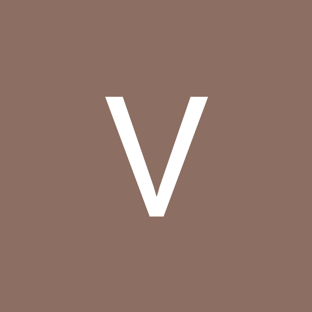 Meet your Posher, Vicki